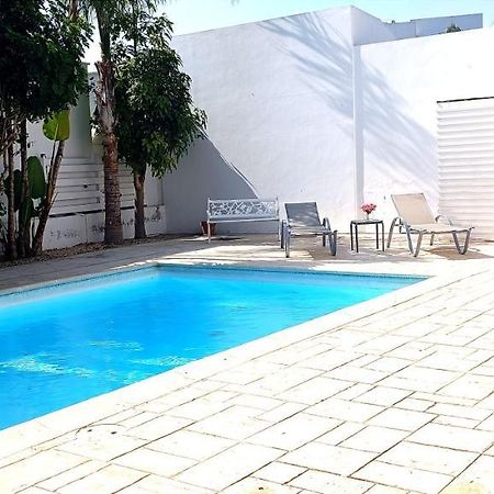 Colonial Villa 32 เปร์โวเลีย ภายนอก รูปภาพ